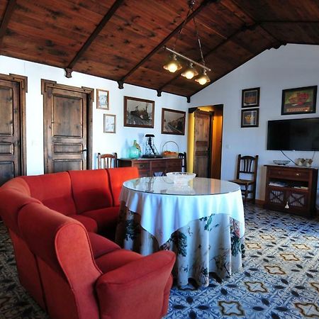 Гостьовий будинок El Romerito Zalamea la Real Екстер'єр фото